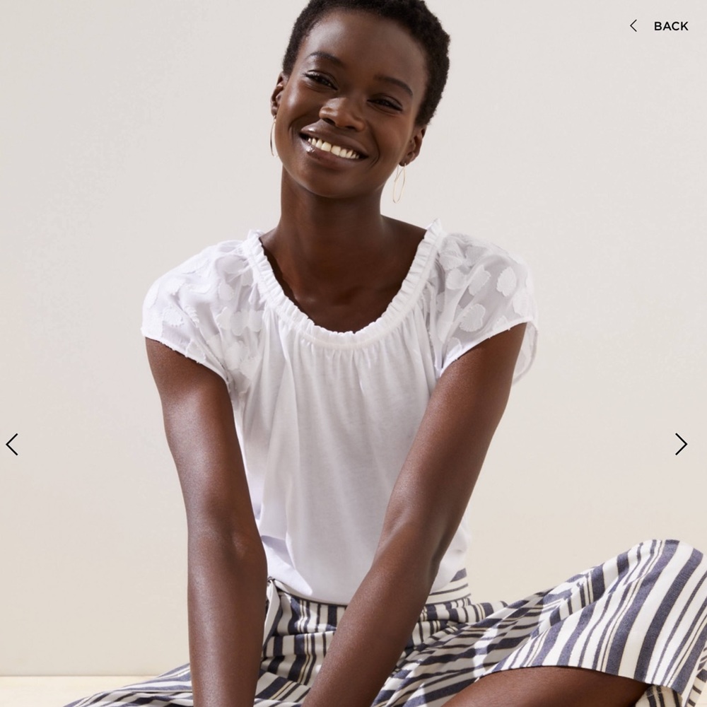 LOFT Dot Textured Shirred Flutter Tee